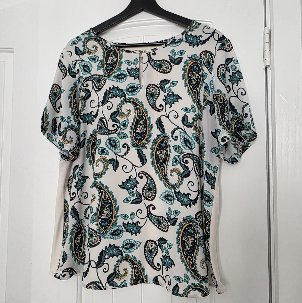 Van Heusen- Paisley Blouse- Large